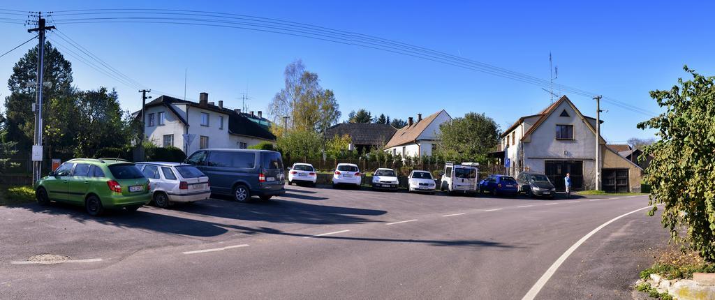 Penzion Na Pastousce Malsice Luaran gambar